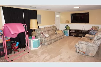28096 Edgepark Drive, North Olmsted, OH 44070 - Photo 19