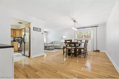 29575 Dorchester Drive, North Olmsted, OH 44070 - Photo 13