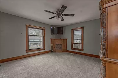 389 High Street, Wadsworth, OH 44281 - Photo 15