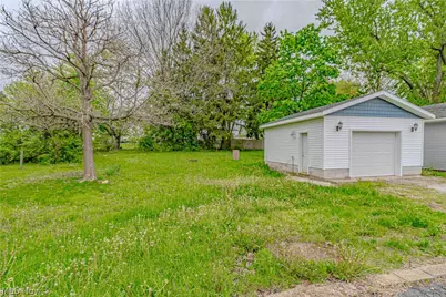 389 High Street, Wadsworth, OH 44281 - Photo 5