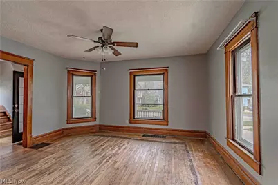 389 High Street, Wadsworth, OH 44281 - Photo 9