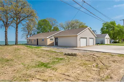3844 Edgewater Drive, Vermilion, OH 44089 - Photo 1