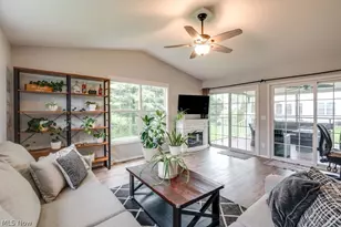 4138 Whispering Springs Ln, Mogadore, OH 44260 - Photo 21