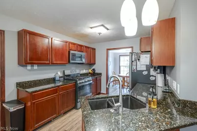 4138 Whispering Springs Lane, Mogadore, OH 44260 - Photo 13