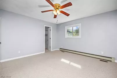 44675 Middle Ridge Road, Amherst, OH 44001 - Photo 11