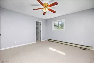 44675 Middle Ridge Rd, Amherst, OH 44001 - Photo 11