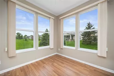 9428 Drury Way, North Ridgeville, OH 44039 - Photo 15