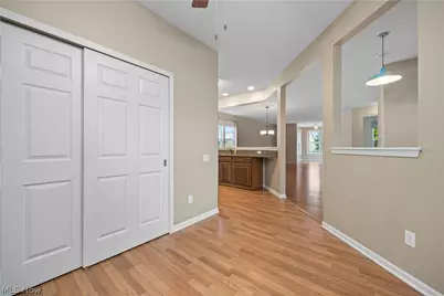 9428 Drury Way, North Ridgeville, OH 44039 - Photo 25