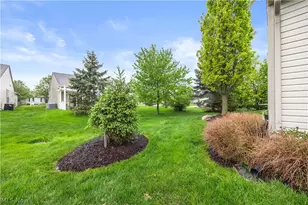 9428 Drury Way, North Ridgeville, OH 44039 - Photo 43