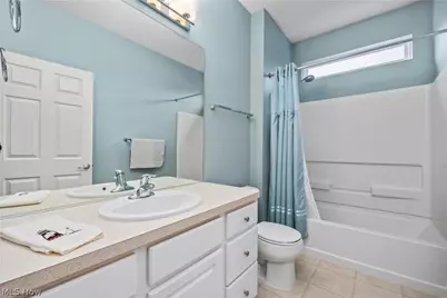 9428 Drury Way, North Ridgeville, OH 44039 - Photo 37