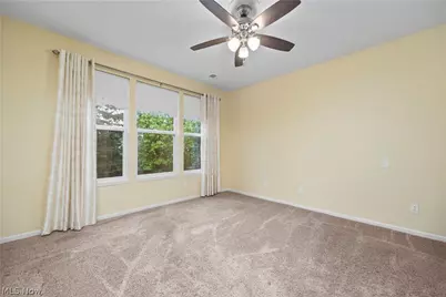 9428 Drury Way, North Ridgeville, OH 44039 - Photo 27