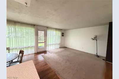 10408 N Church Drive #420, Parma Heights, OH 44130 - Photo 5