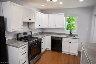 2906 6th Ave, Parkersburg, WV 26101 - Photo 11