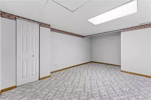 2423 Charing Cross Rd NW, Canton, OH 44708 - Photo 37