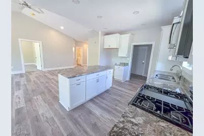 49101 Fairway, East Liverpool, OH 43920 - Photo 11