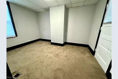 1851 W 58th Street, Loveland, OH 44102 - Photo 3