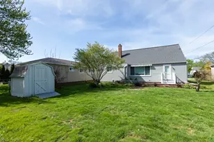 5180 Thornbury Rd, Lyndhurst, OH 44124 - Photo 35