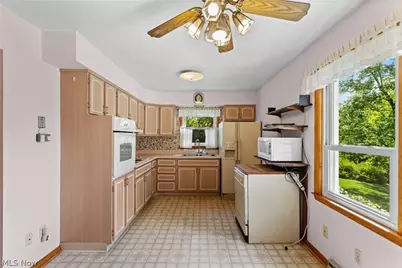 267 Kings Drive, Steubenville, OH 43952 - Photo 9
