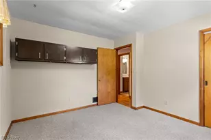 267 Kings Dr, Steubenville, OH 43952 - Photo 23
