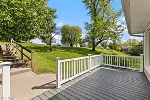 267 Kings Dr, Steubenville, OH 43952 - Photo 3