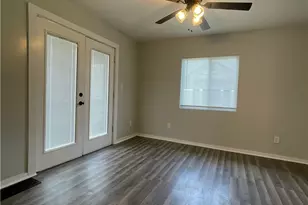 679 W Oregon Ave, Sebring, OH 44672 - Photo 9