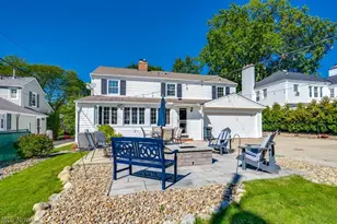 22212 E Byron Rd, Huber Heights, OH 44122 - Photo 5