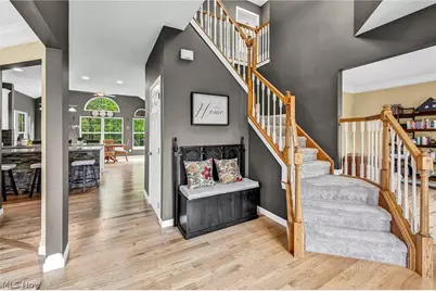 525 Caledonia Drive, Wadsworth, OH 44281 - Photo 3