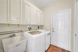 10400 E Ravine View Ct, North Royalton, OH 44133 - Photo 25