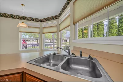 10400 E Ravine View Court, North Royalton, OH 44133 - Photo 15
