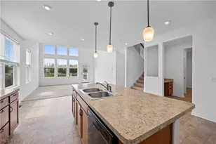 2957 Darlene Ct, Twinsburg, OH 44087 - Photo 9
