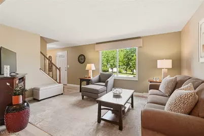 1142 Waldo Way, Twinsburg, OH 44087 - Photo 5