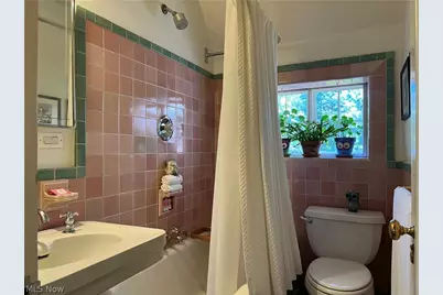 15489 Brewster Road, East Cleveland, OH 44112 - Photo 39