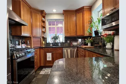 15489 Brewster Road, East Cleveland, OH 44112 - Photo 25