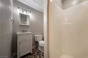 21298 Nottingham Dr, Loveland, OH 44126 - Photo 35