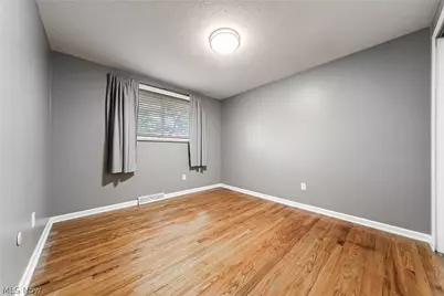 21298 Nottingham Drive, Loveland, OH 44126 - Photo 25
