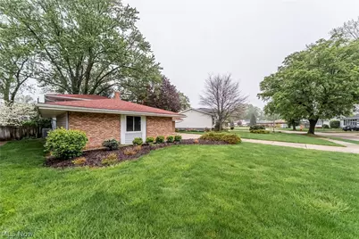 21298 Nottingham Drive, Loveland, OH 44126 - Photo 3