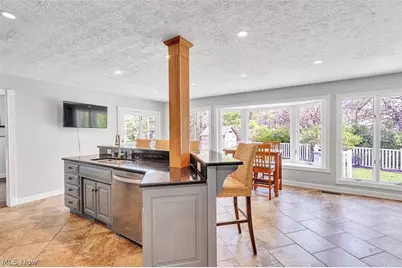 32290 Orchard Park Drive, Avon Lake, OH 44012 - Photo 11
