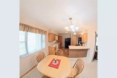708 Circle Drive, Belpre, OH 45714 - Photo 11