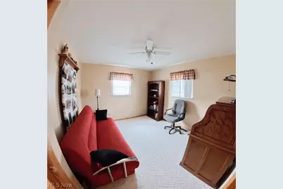 708 Circle Drive, Belpre, OH 45714 - Photo 21