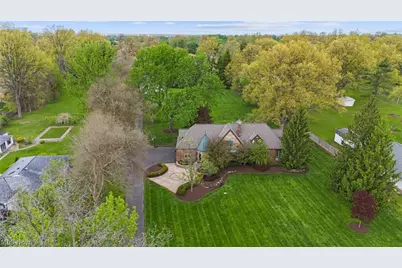 6736 Big Creek Parkway, Middleburg Heights, OH 44130 - Photo 43