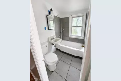 25161 Euclid Avenue, Euclid, OH 44117 - Photo 11