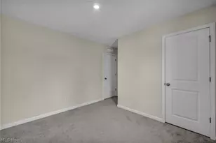189 Alexander Dr, Elyria, OH 44035 - Photo 13