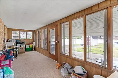 500 Cynthia Drive, Campbell, OH 44405 - Photo 5