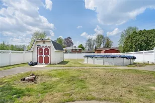 500 Cynthia Dr, Campbell, OH 44405 - Photo 33