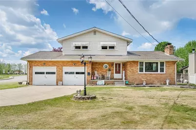 500 Cynthia Drive, Campbell, OH 44405 - Photo 1