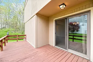 17620 Eastbrook Trail, Chagrin Falls, OH 44023 - Photo 9