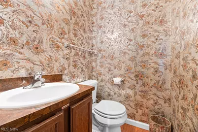 17620 Eastbrook Trail, Chagrin Falls, OH 44023 - Photo 17