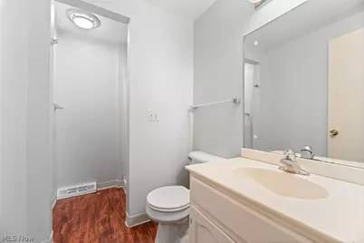 17620 Eastbrook Trail, Chagrin Falls, OH 44023 - Photo 21