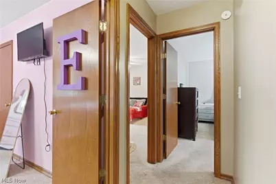 313 Glenview Avenue, Dover, OH 44622 - Photo 25