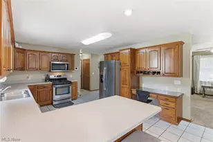 313 Glenview Ave, Dover, OH 44622 - Photo 15